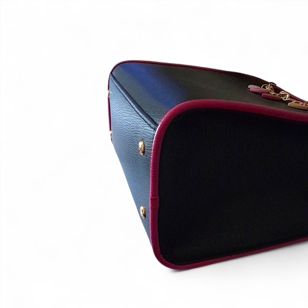 Karl Lagerfeld Paris Signature Hearts Satchel Crossbody โ Black/Fuchsia - Picture 8 of 15